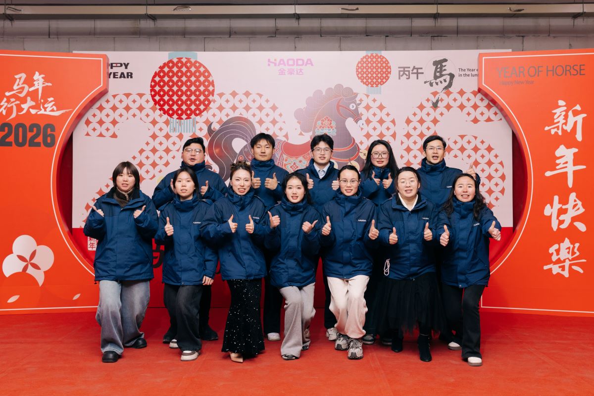 Jinhoda team members group photo at 2026 Spring Festival family dinner Jinhoda team members group photo at 2026 Spring Festival family dinner